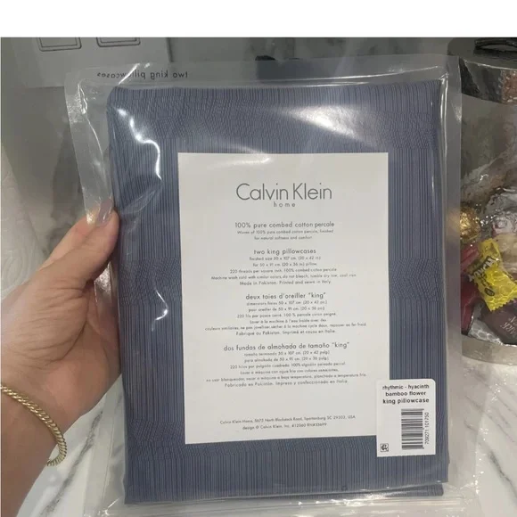 Calvin Klein Bamboo Flowers Rhythmic Stripes Hyacinth King Pillowcases.New!